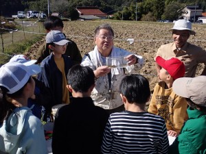 ↑「ブルーギル」、日本語に訳すと「青いエラ」と名のついた特定外来生物に指定されるた外来種。